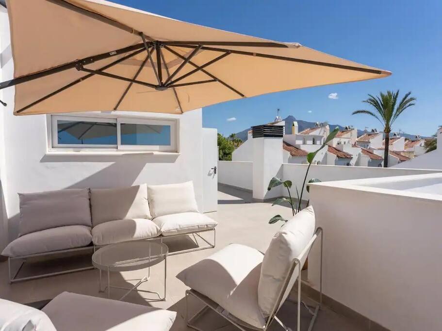 New Town House In Nueva Andalucia Apartamento Marbella